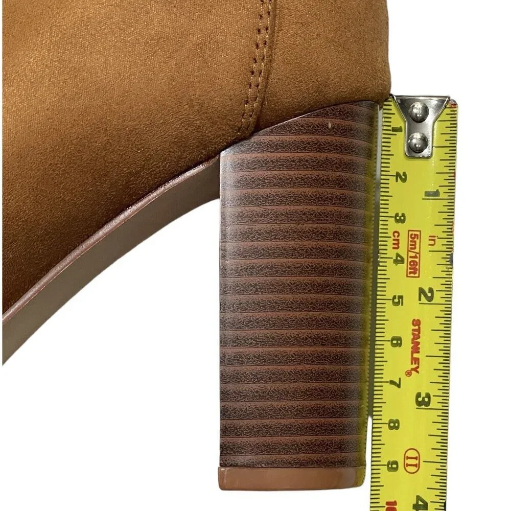 Unknown brown suede